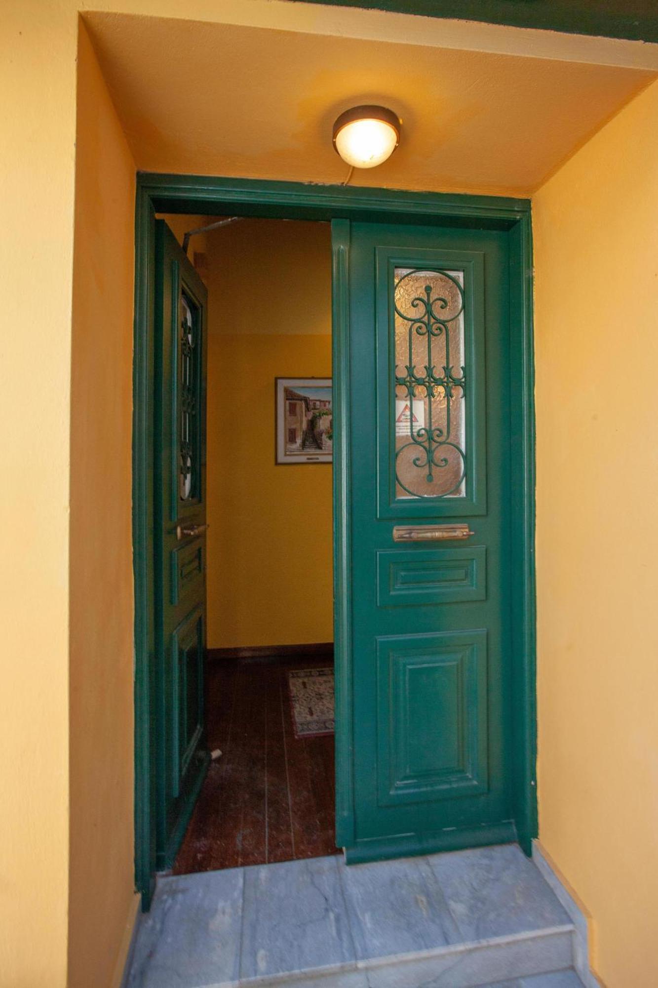 Byron Traditional Hotel Náuplia Exterior foto